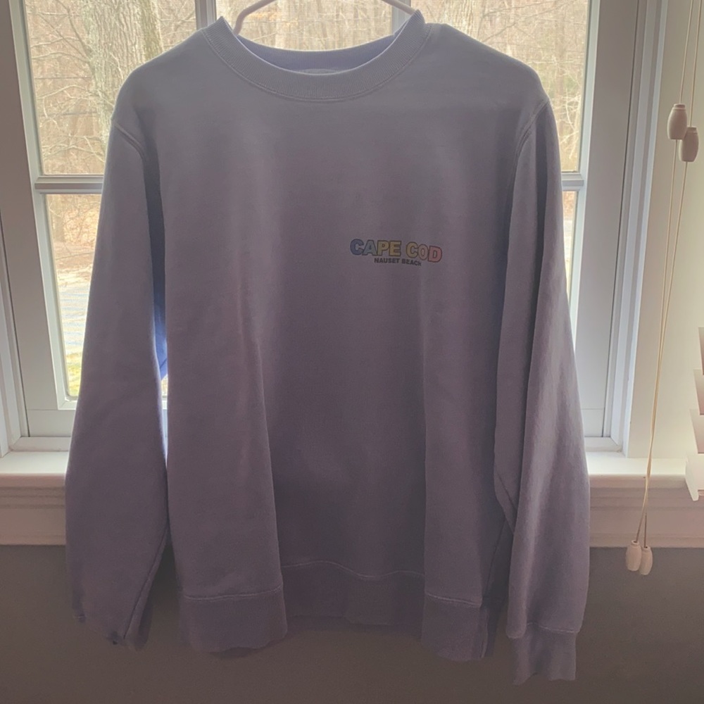 crew neck
